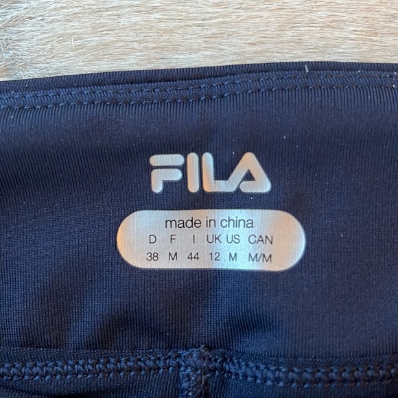 Tennis skirt - Picture 2 of 3